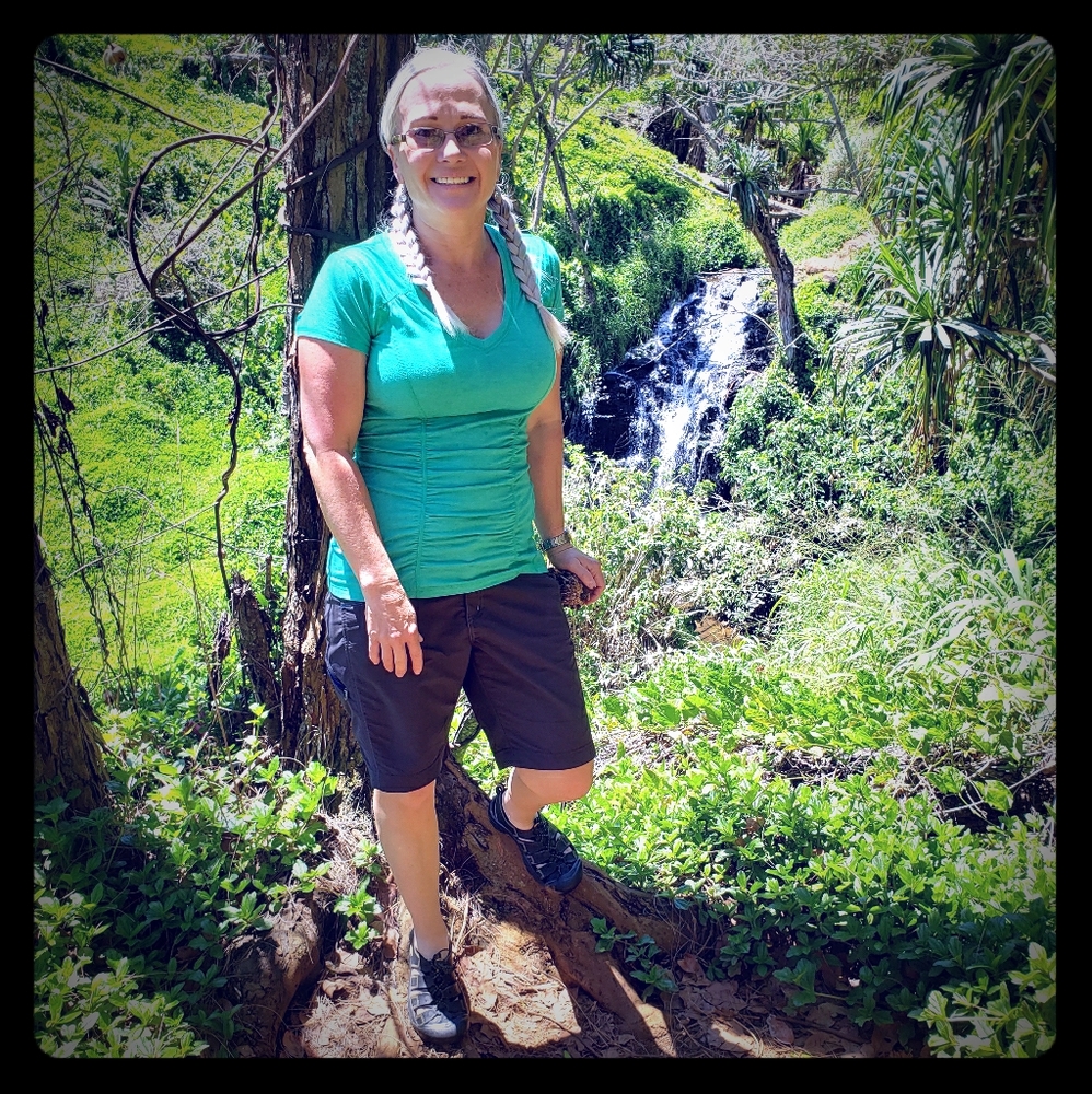 Meet your Posher, Stefanie